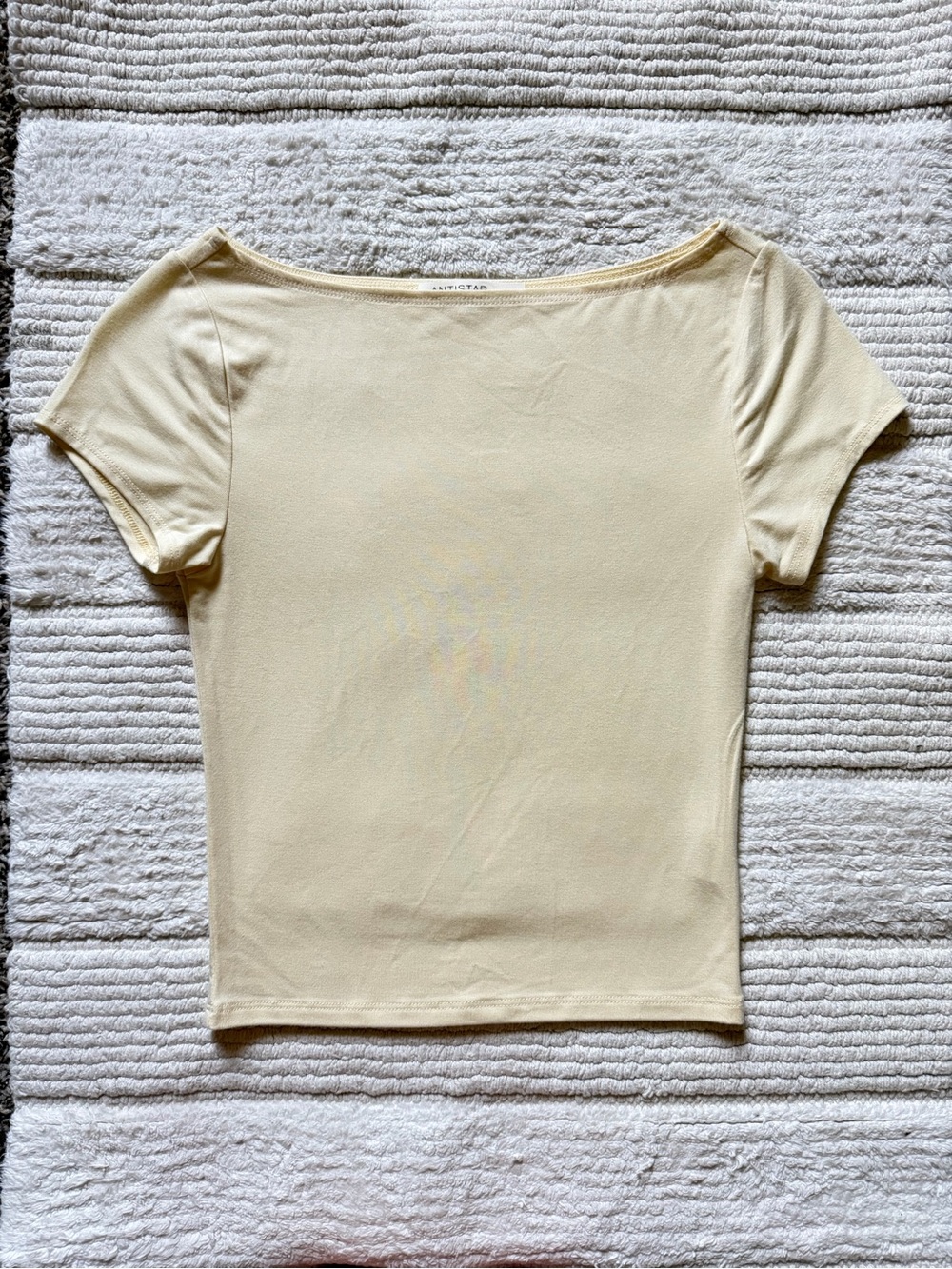 Boatneck Short Sleeve Top in Pale Yellow